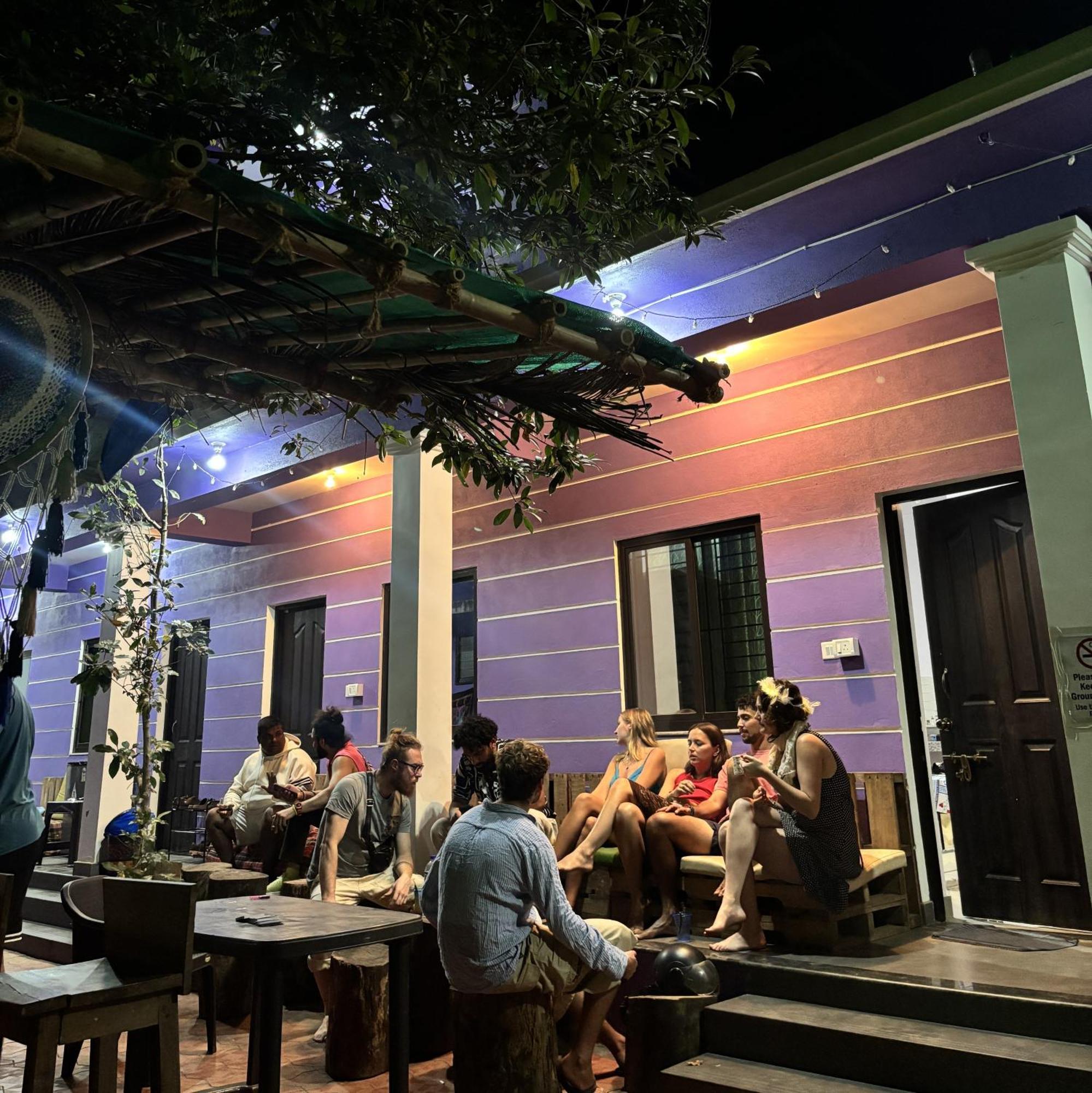 Tamasha Goa Vagator Hostel Buitenkant foto